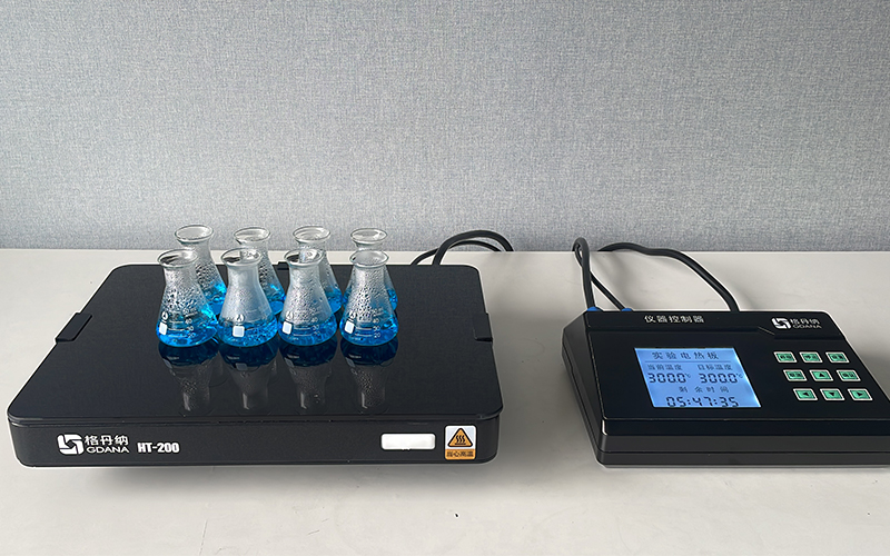 實(shí)驗(yàn)電熱板：水質(zhì)與土壤實(shí)驗(yàn)樣品前處理的可靠助力